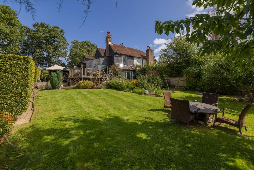 Garden with views to the home.