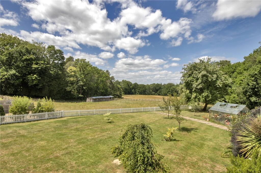 Saunders Farm Garden