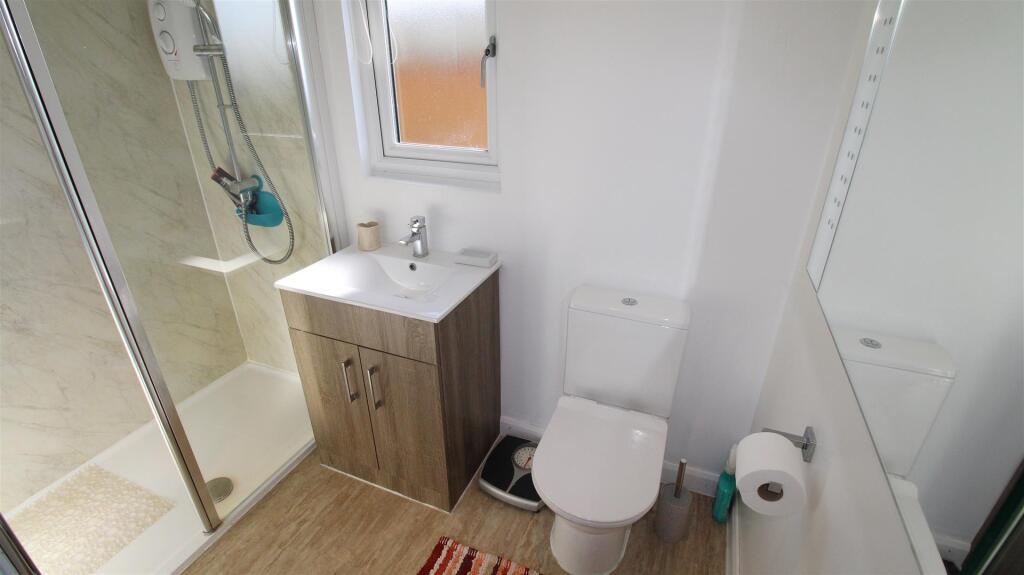 The Lodge Shower Room