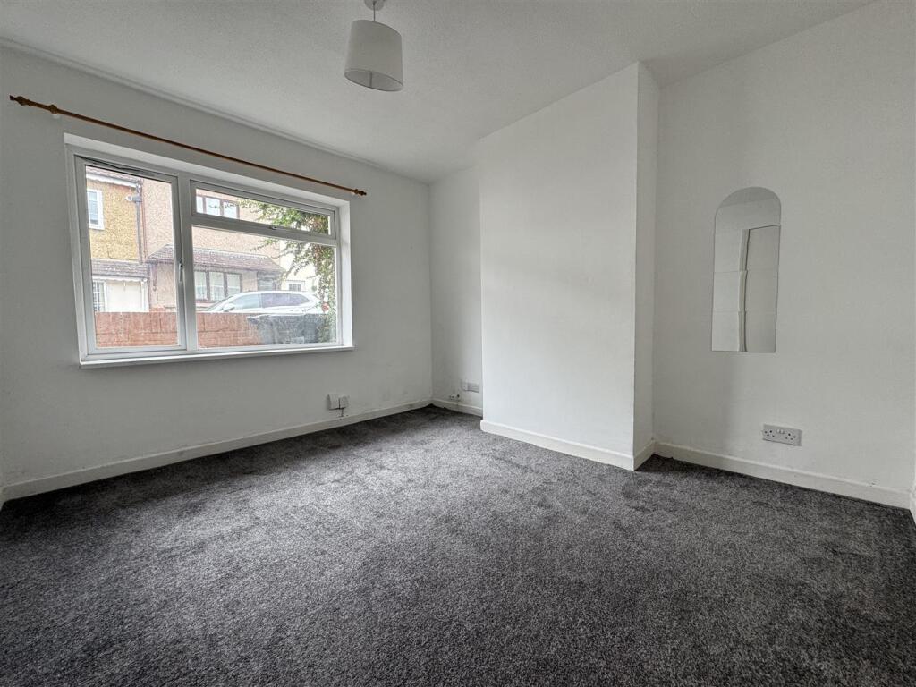 Photo 27-08-2025, 12 09 57 (1).jpg