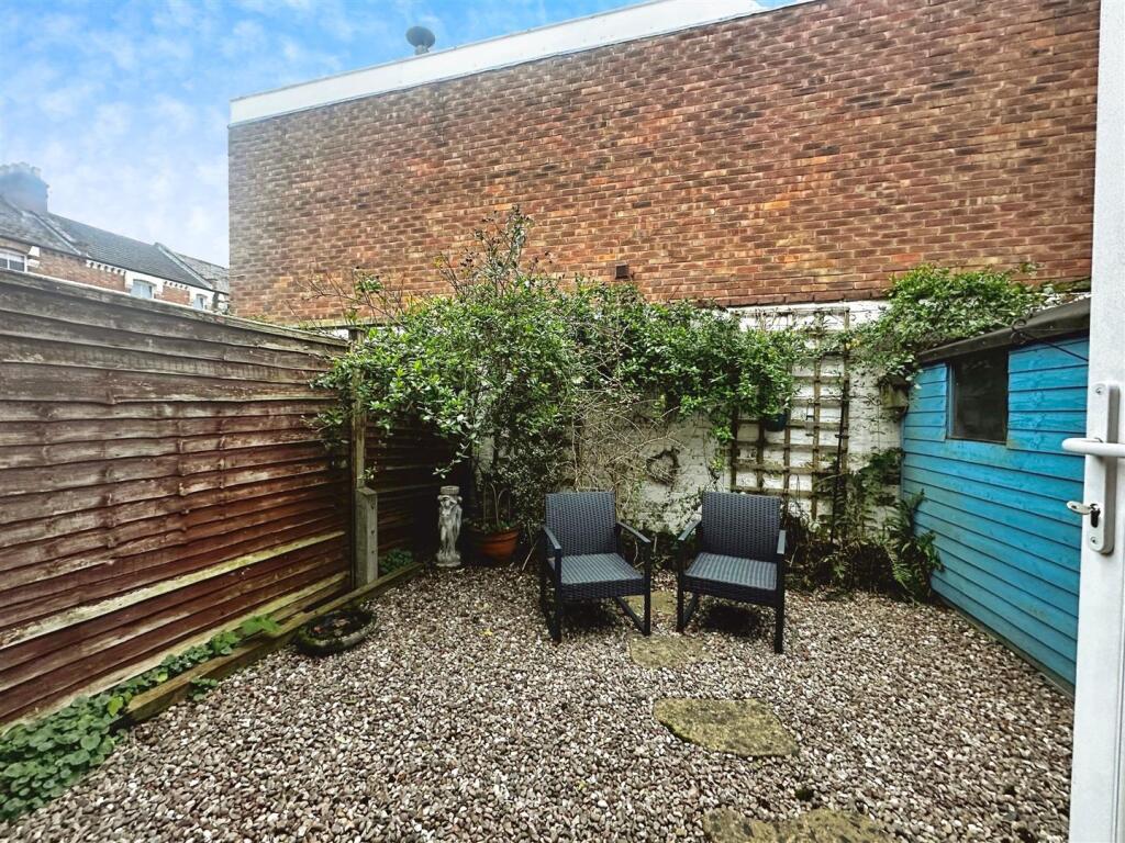 5cb4f31f-image_picker_1E8F8314-E6FC-474C-8154-77AB