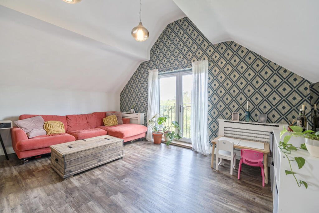 1346804-13-68c028...