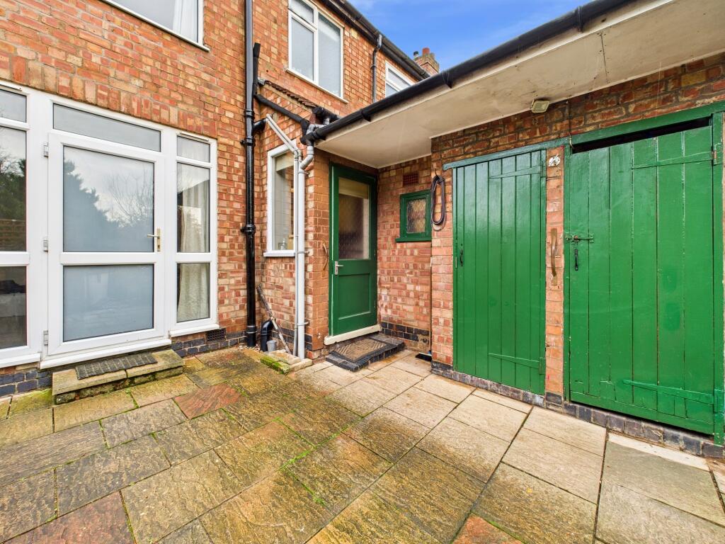 CAM05192G0-PR0177-STILL022