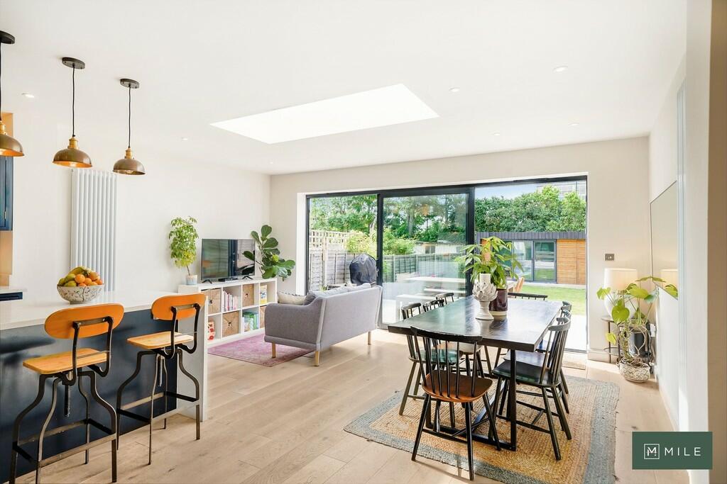 30 Bramston Road ...