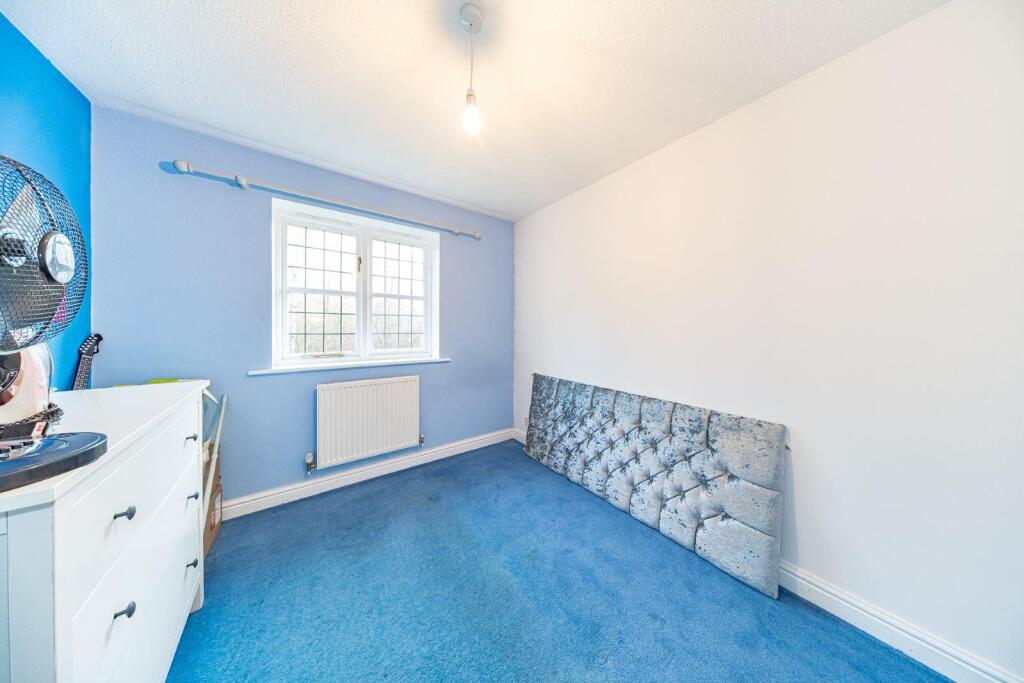 7 Beech Meadows bedroom 4.jpg