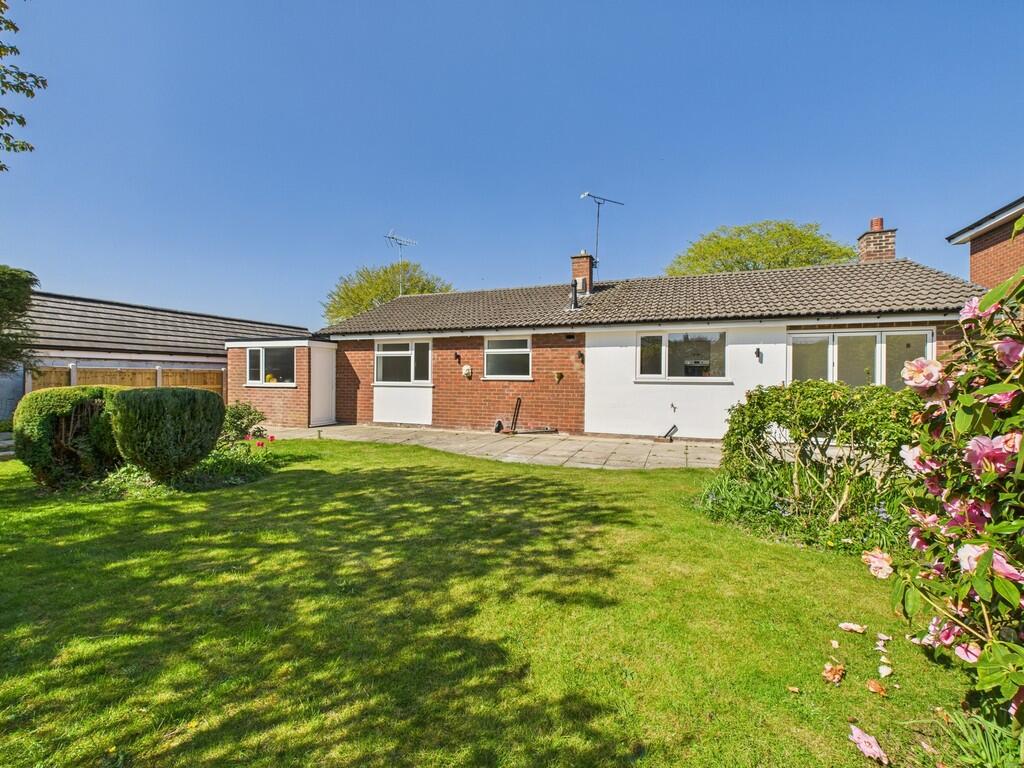 CAM02854G0-PR0364...