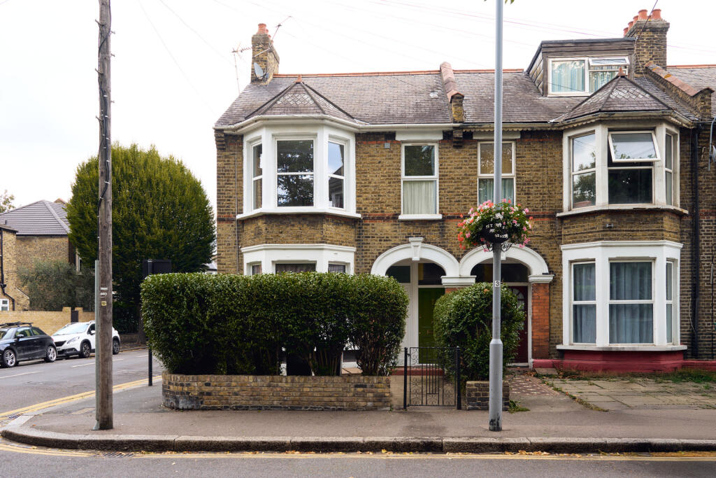 306505 - DSC02454 1 1.jpg