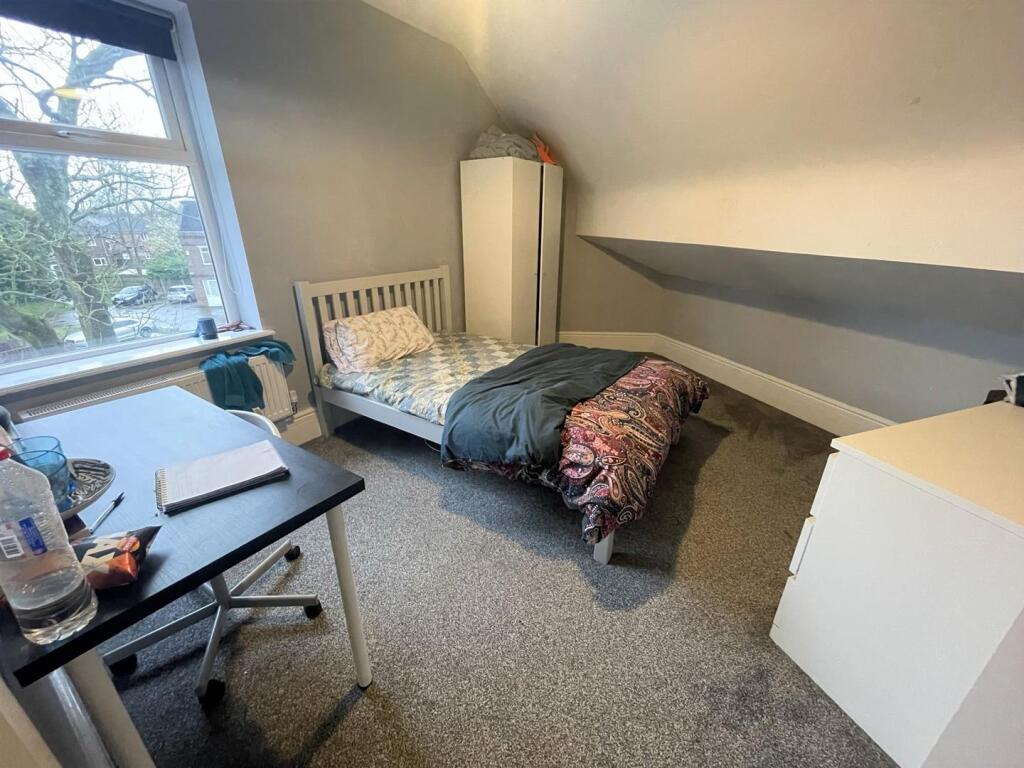 65bfr.Room7.jpg