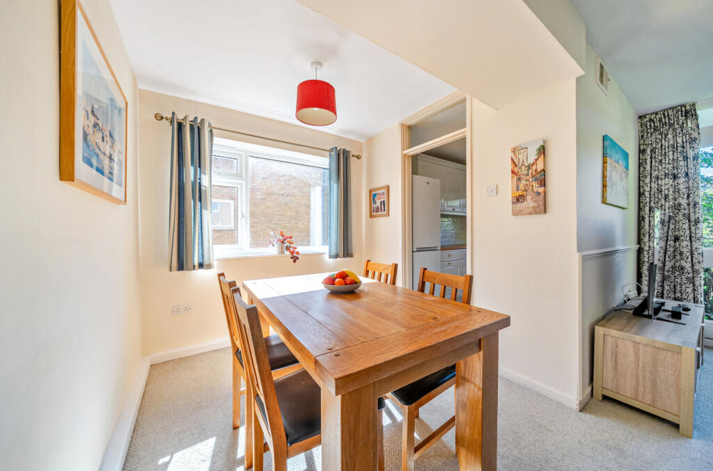 1349770-15-68d129...