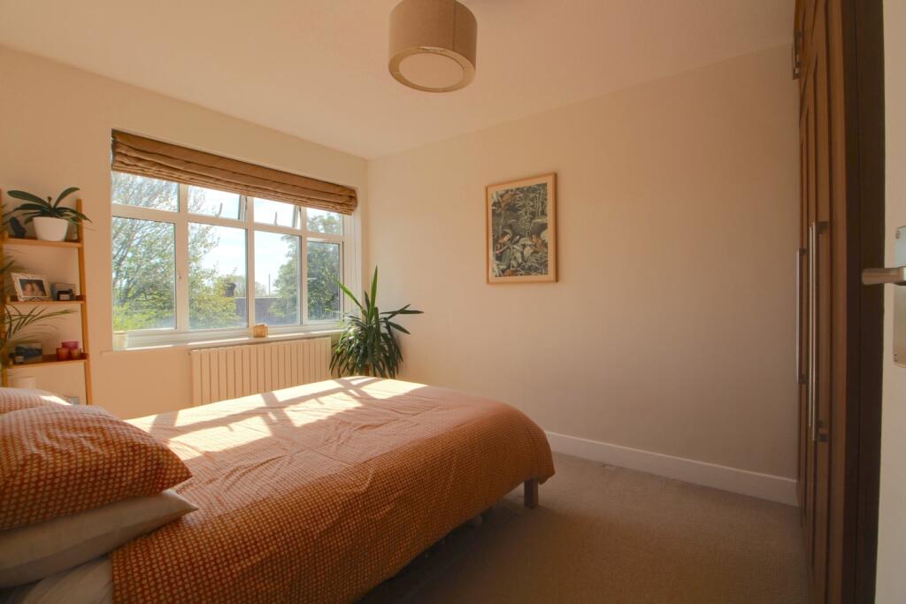 Bedroom1(1)