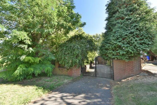 TUTBURY ROAD