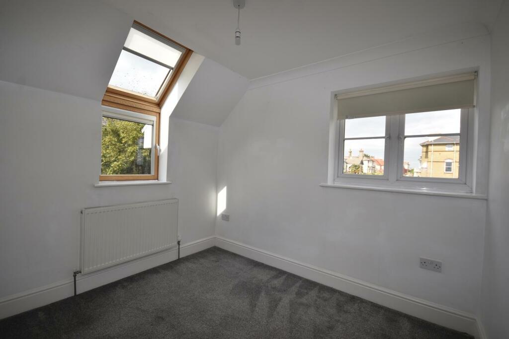 Bedroom 2.JPG
