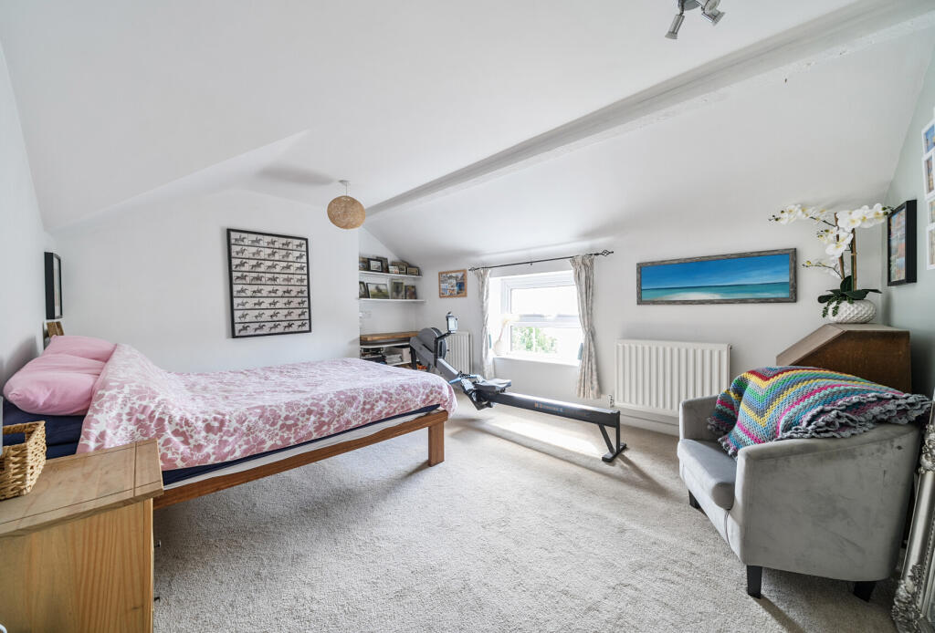 1347997-1-68bb01b...