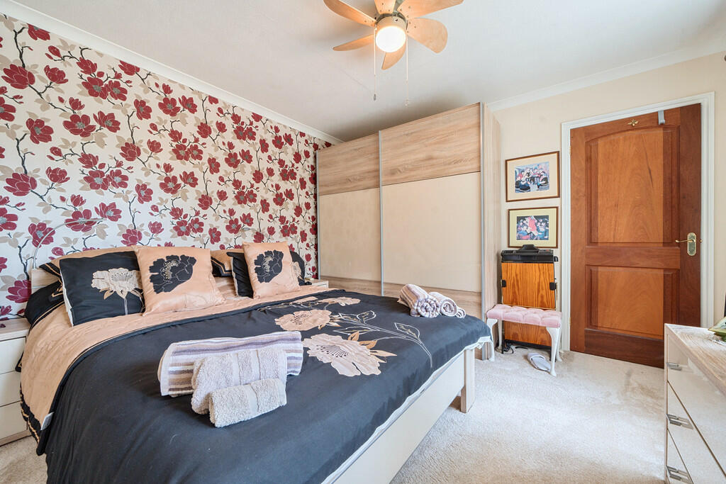 IMG_12217_29_larg...