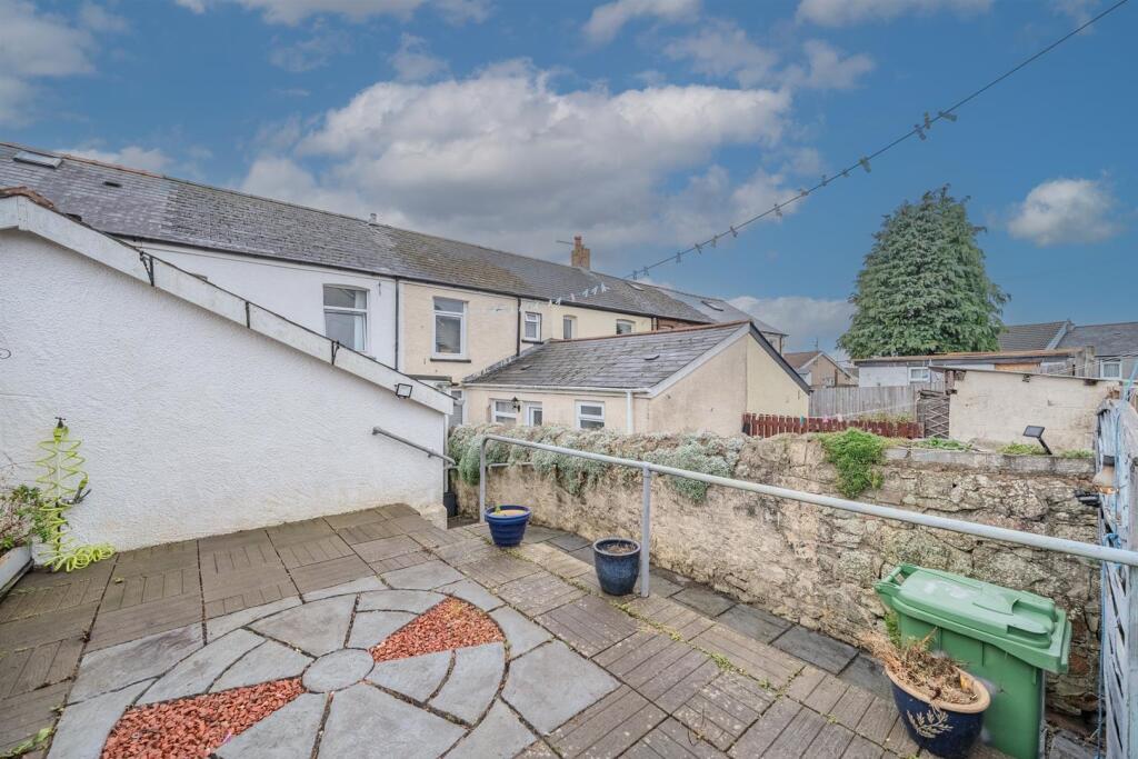 3 Coed Terrace-17.jpg