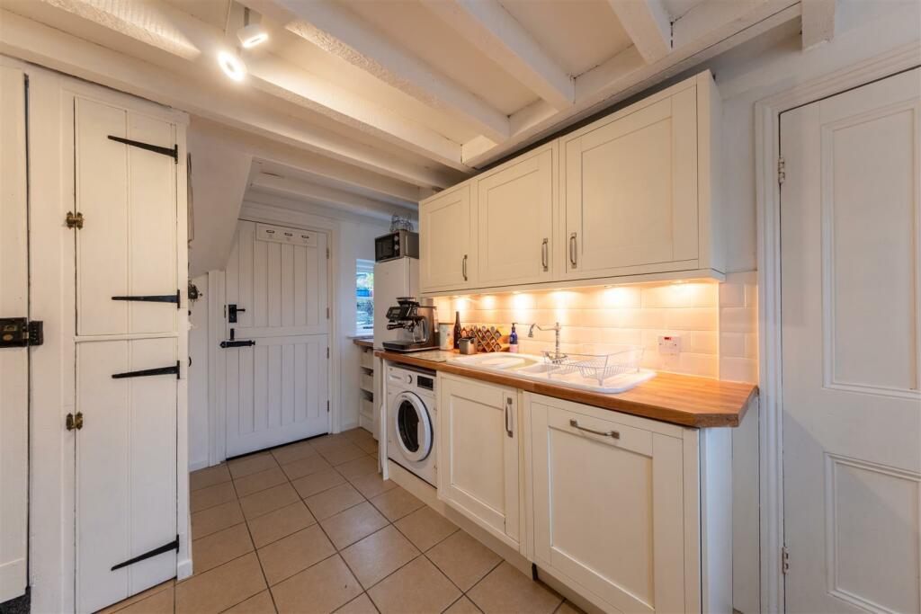 West Cottage-004.jpg
