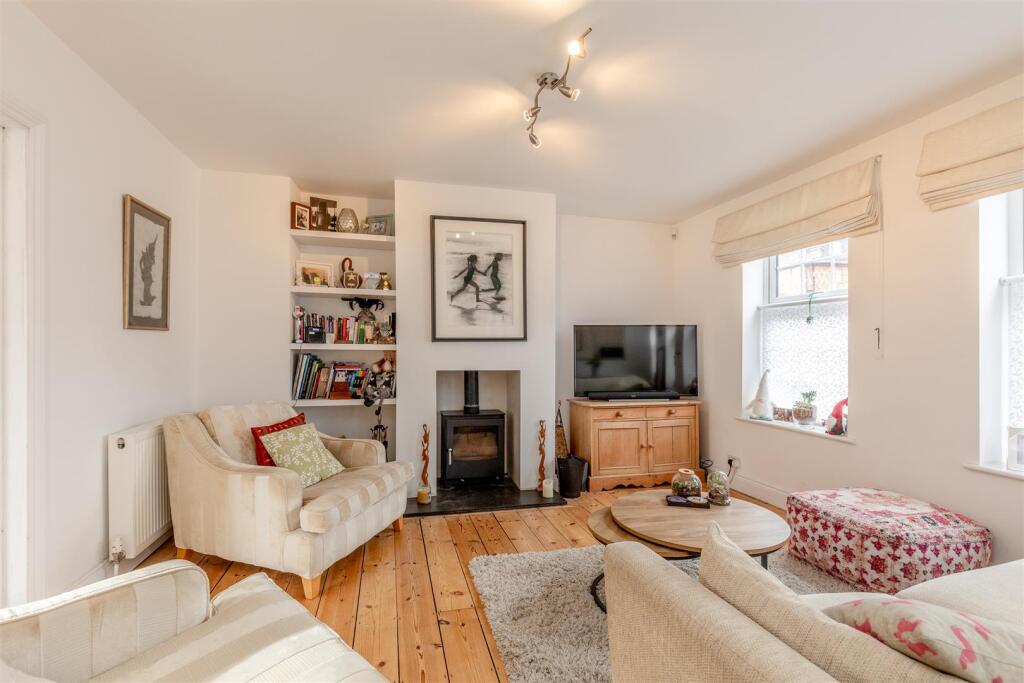 Westbury Lane Living Room 3.jpg