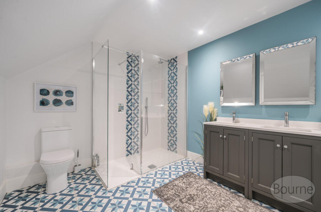 87ca3b06-6359-432...