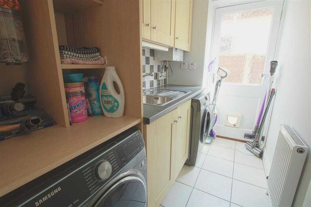 UTILITY ROOM.jpg