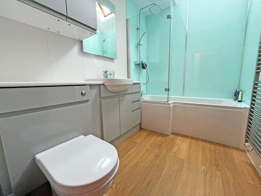 En Suite.jpg