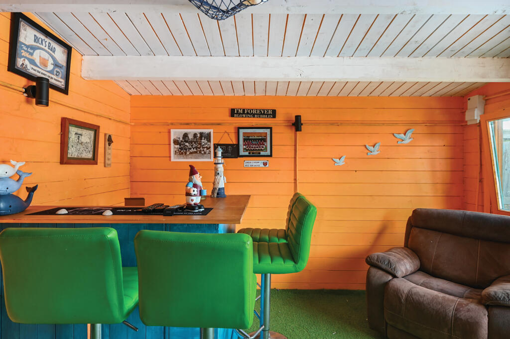 Old orchard cottage bn27 (18)