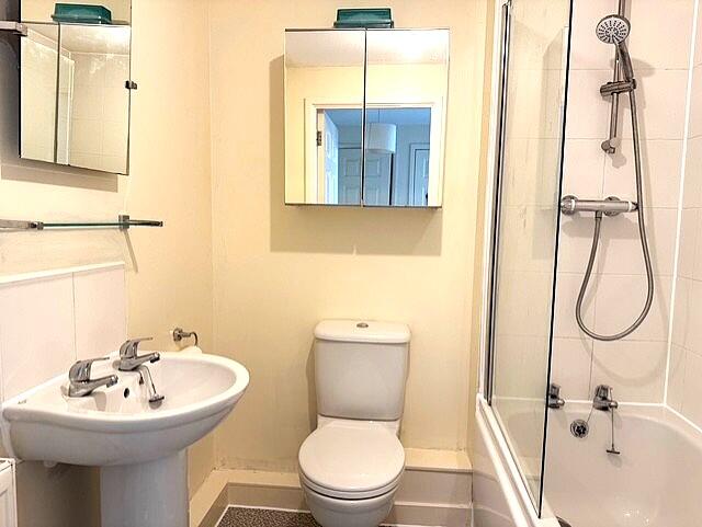 Bathroom 2