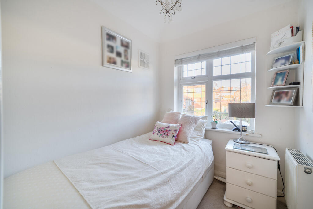 1394191-8-694573e...