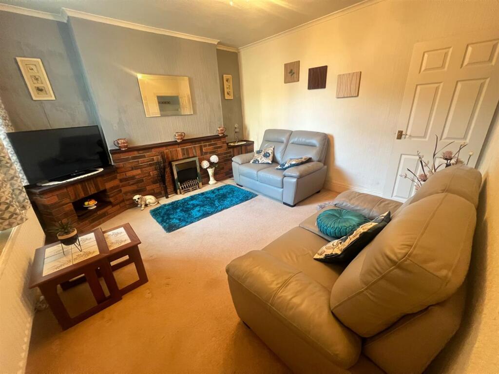 WhatsApp Image 2025-02-06 at 14.04.38_1ded1a84.jpg