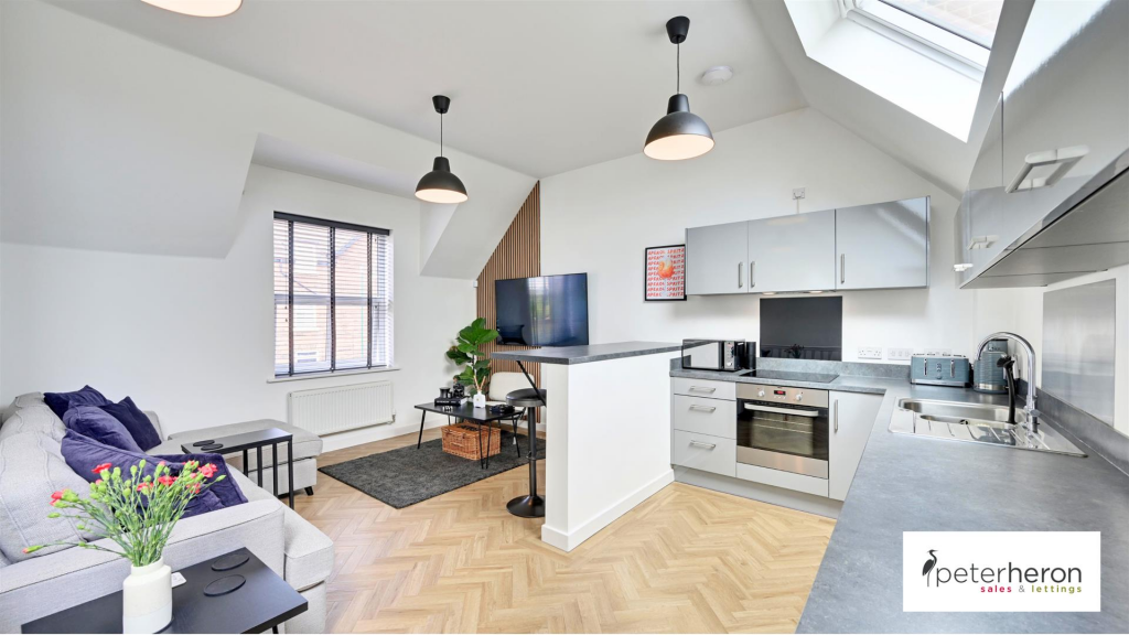 Open Plan Lounge and Kitchen