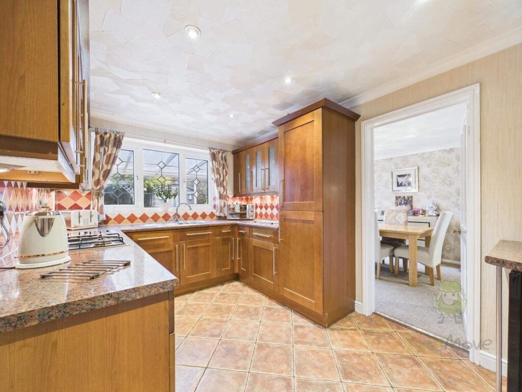 CAM05477G0-PR0013-STILL014