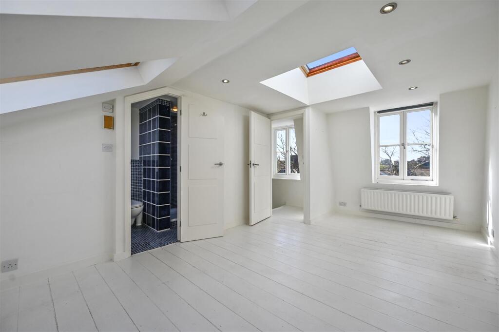 Faroe Road - BedroomD1 (1).JPG