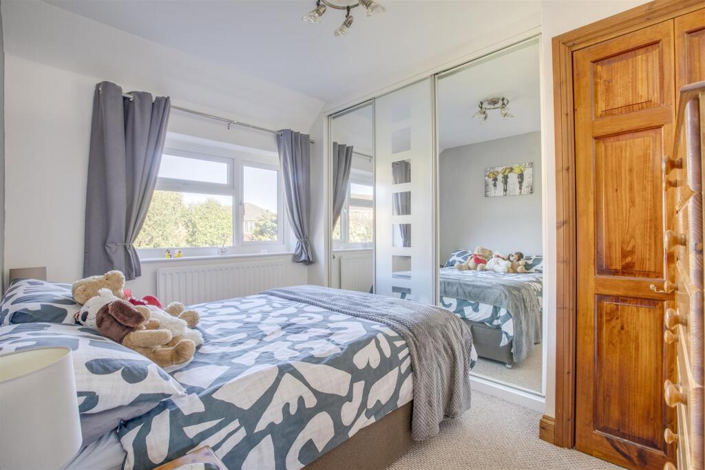 3 Jubilee Road, HP13 5TP-6.jpg