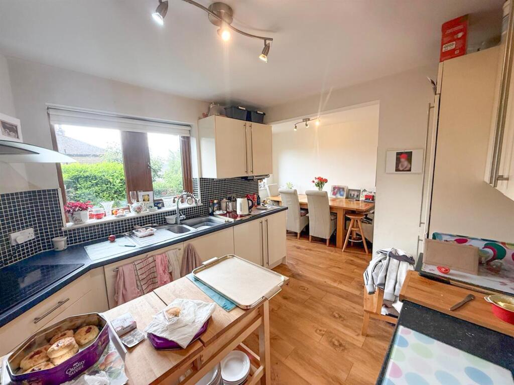 4 Bed Detached, Silsden