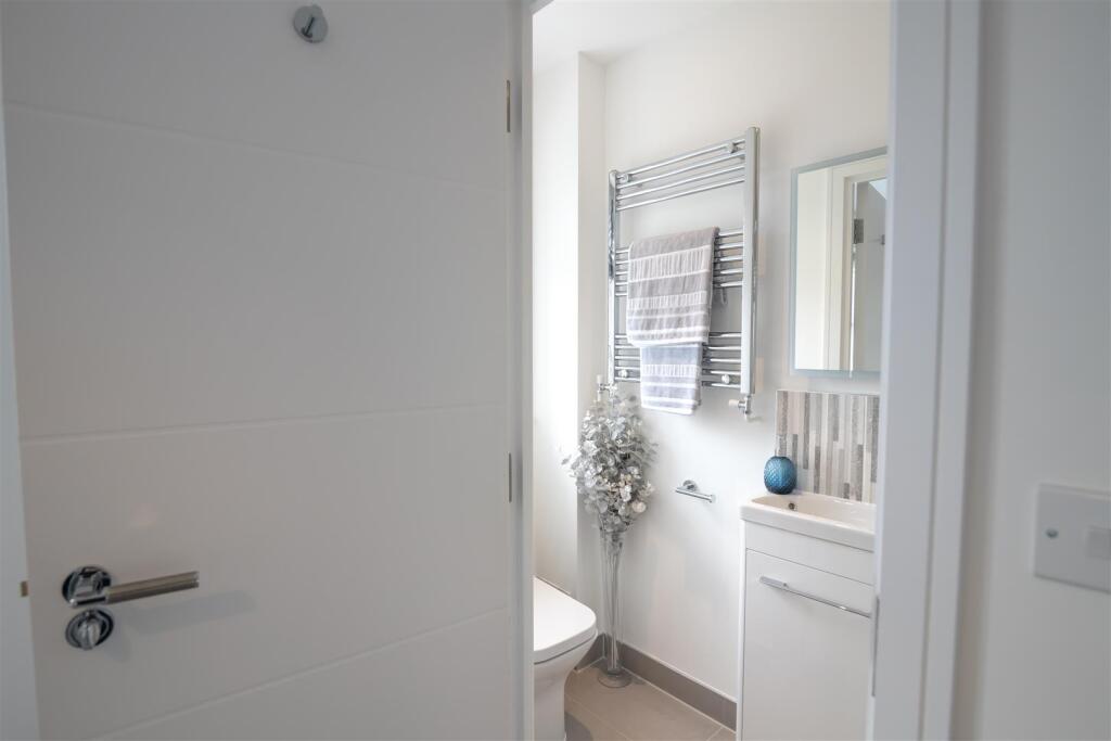 Master Ensuite