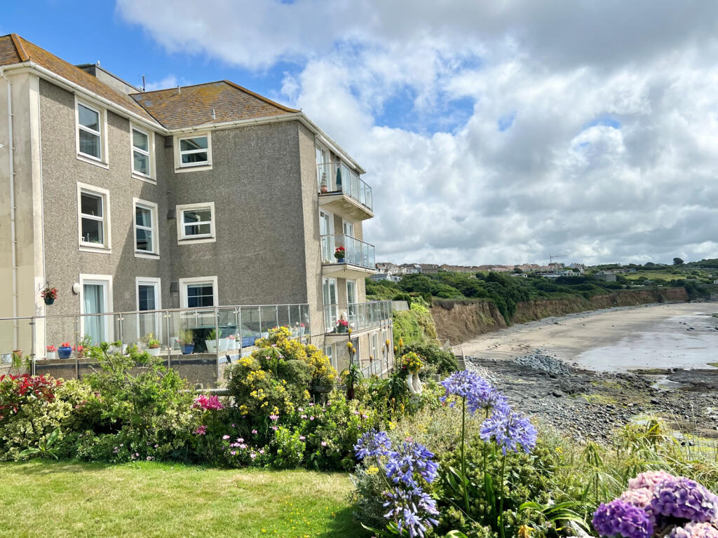 2 Bedroom Apartment for Sale