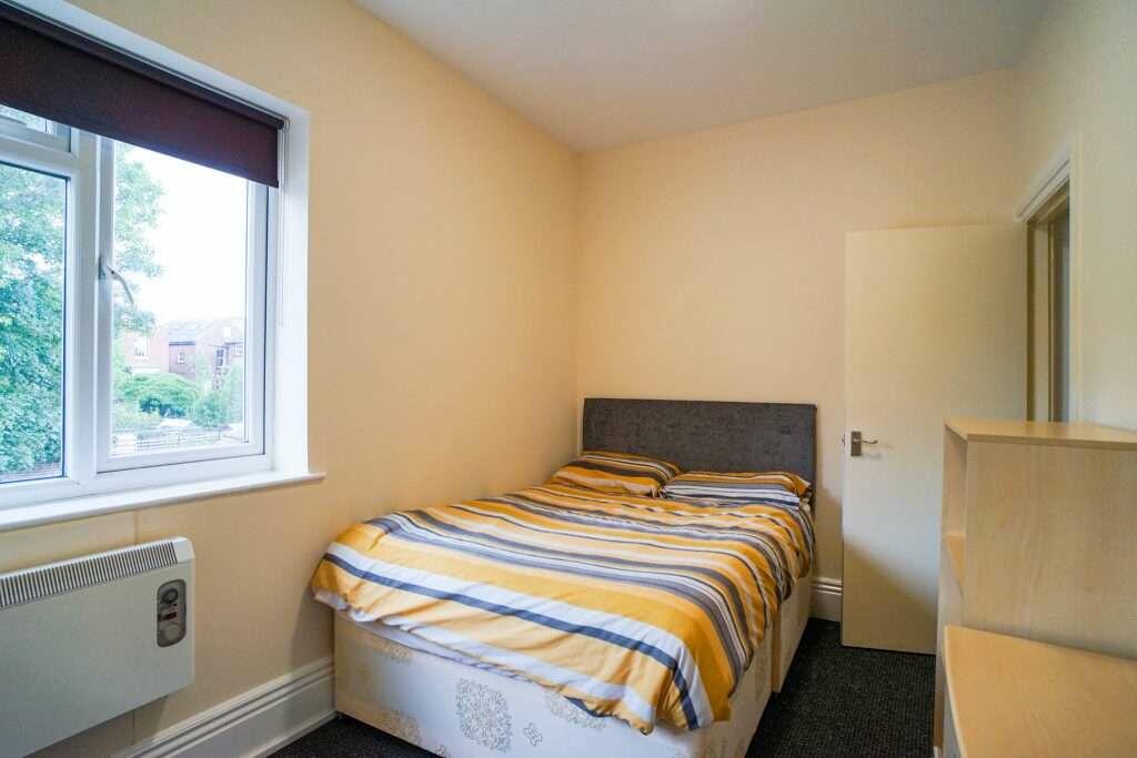 Flat_3_146_Broomspring_Lane