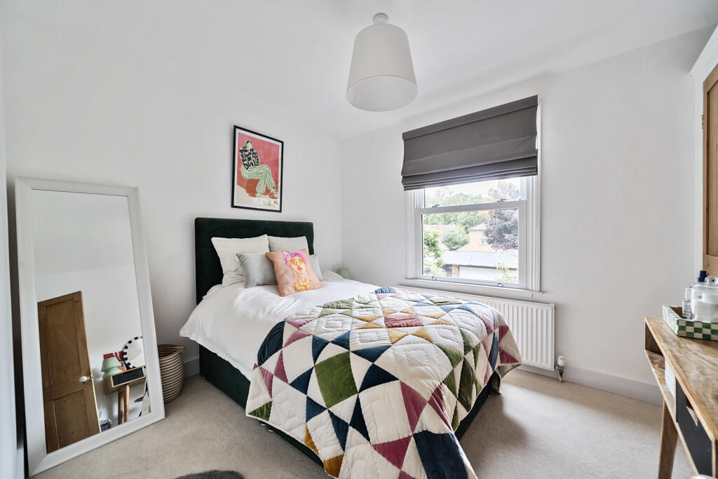 1334326-3-6890e70...