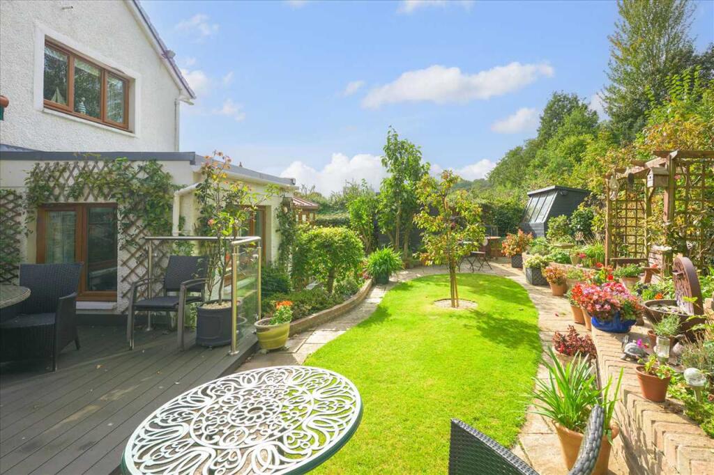 Garden &amp; Garage