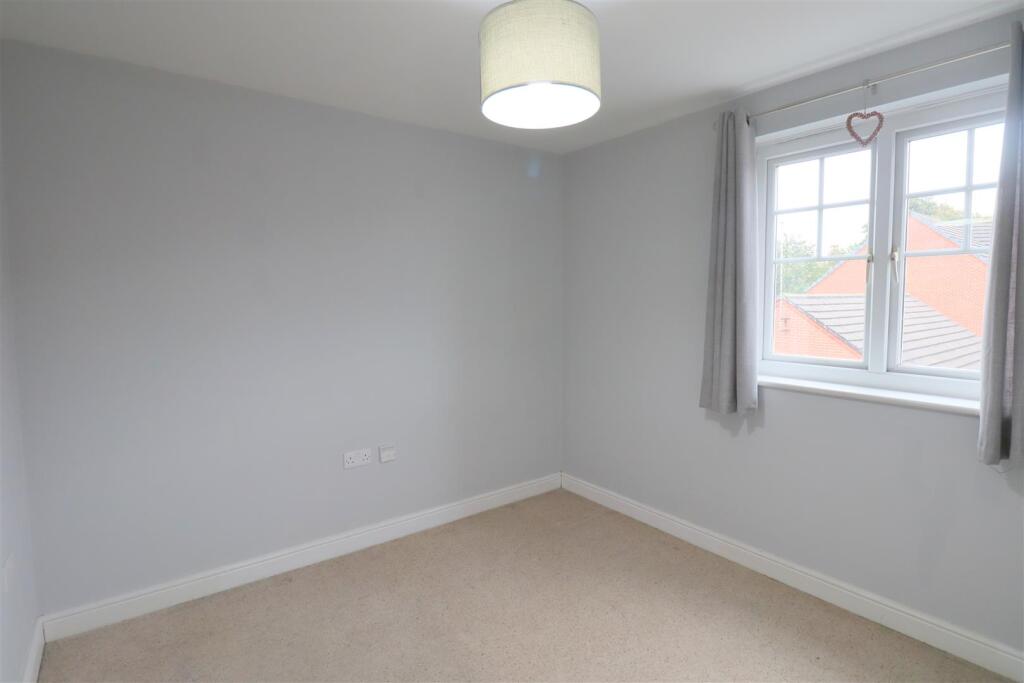 Bedroom1.JPG