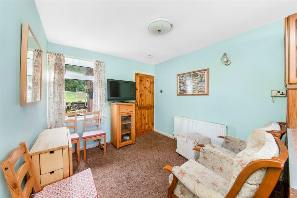 OPEN PLAN DINING - KITCHEN