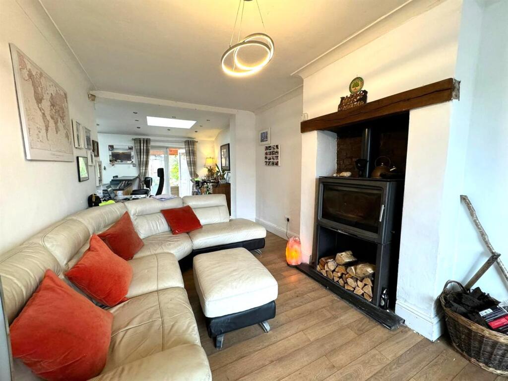 PHOTO-2025-06-06-12-22-09 2.jpg