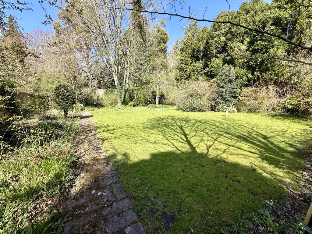 Walled Garden - Available By Separate Negotiation. 