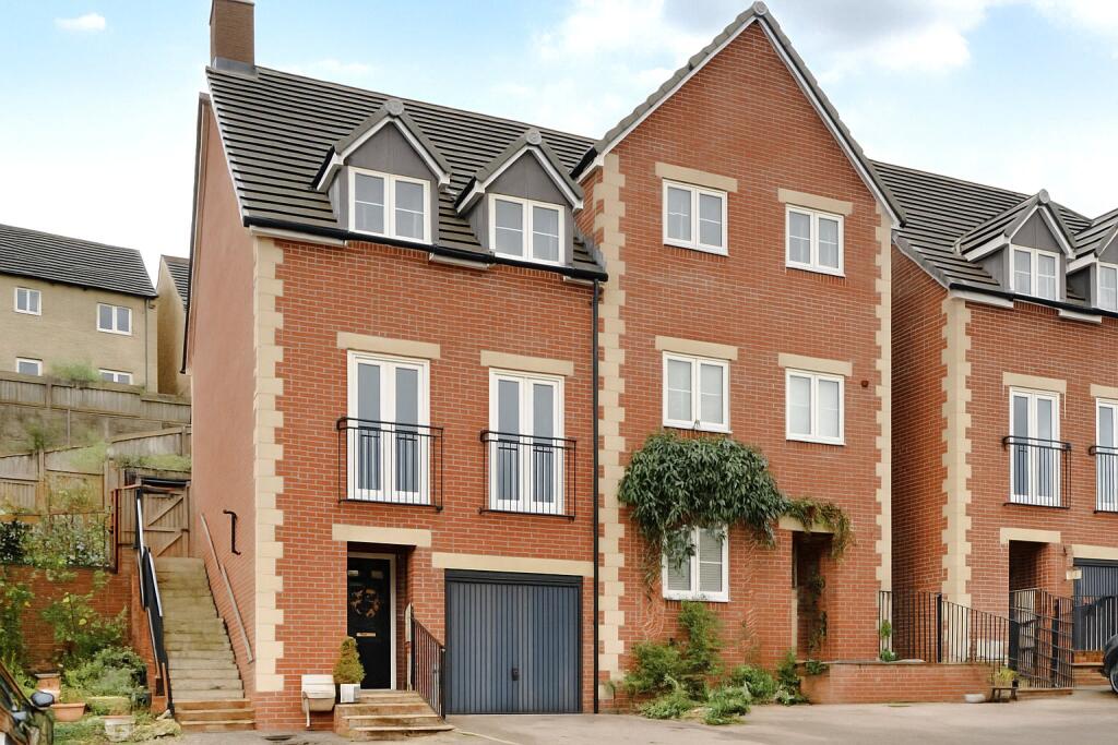 Ben Grazebrooks Well, Stroud, Gloucestershire, GL5