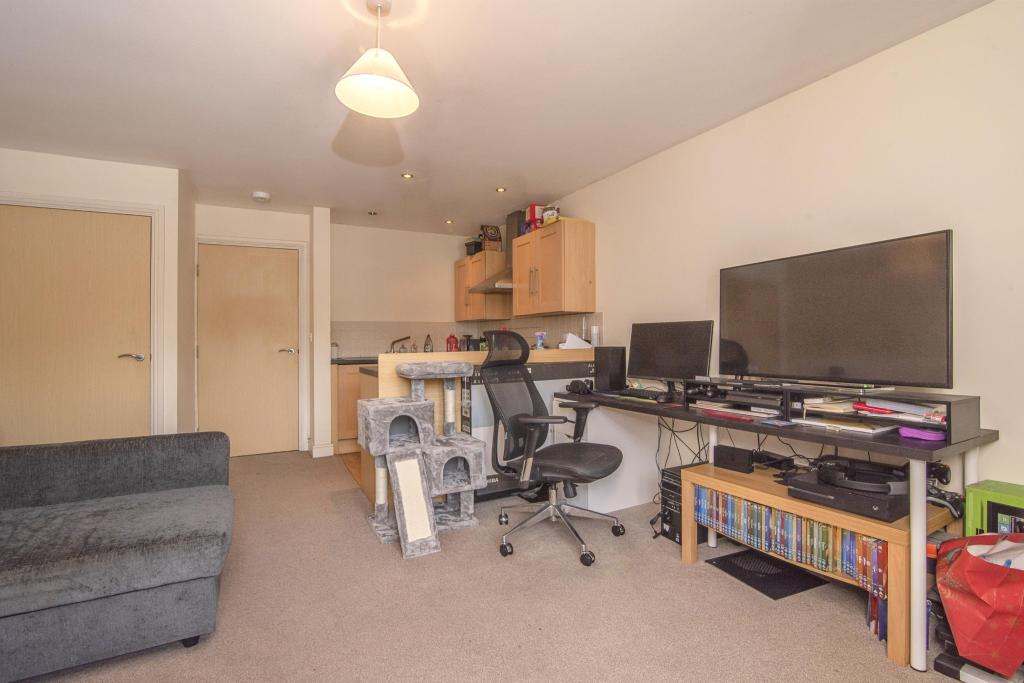 Lounge / Kitchen