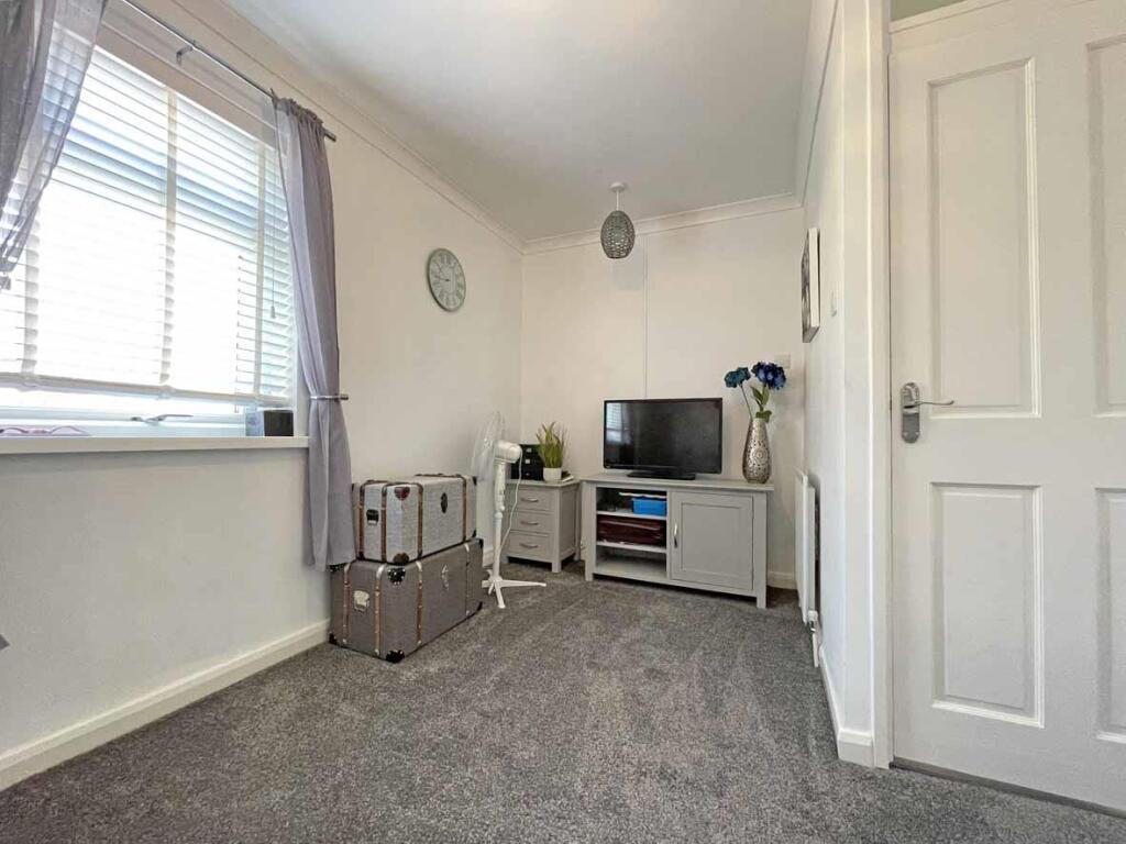 Rydal Close 5 - Bed 2...jpg