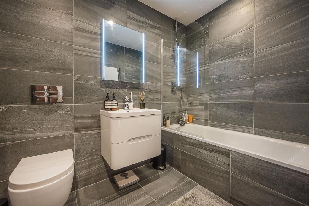 5-taggs-house-42-summer-road-0001 (1).jpg