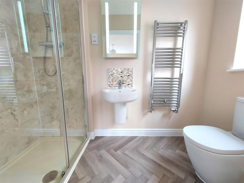 En-Suite Shower Room