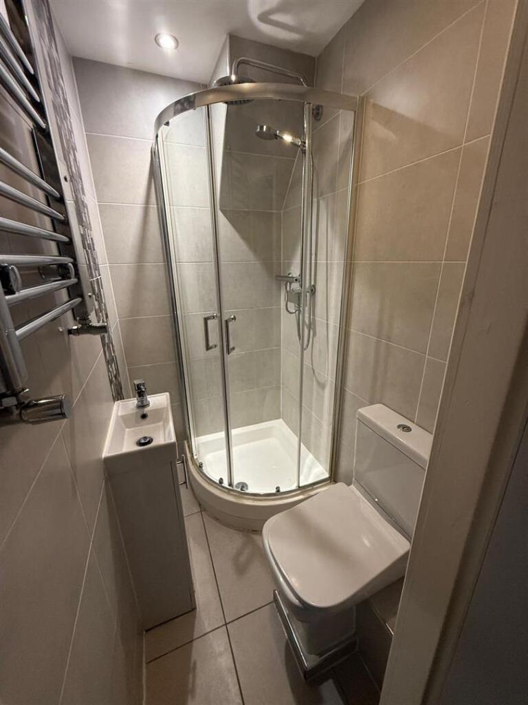 WhatsApp Image 2025-10-17 at 11.34.20_43526ea4.jpg