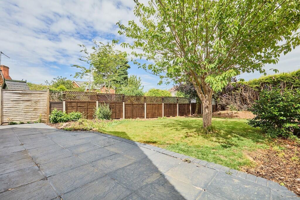 Edward Knight 202...