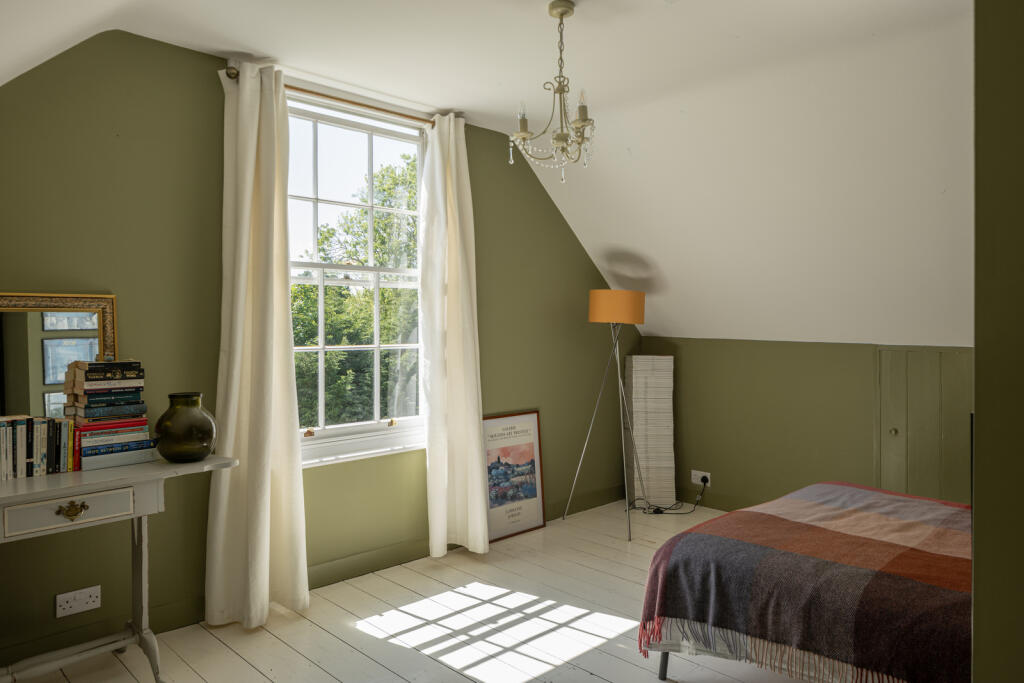 286255 - INIGO_THE_CLEARING_HIGH_STREET_HAWKHUR...